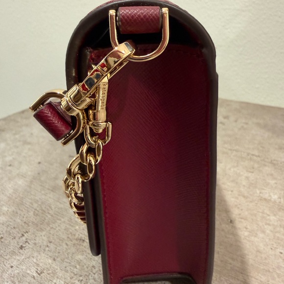Kate Spade Madison Willow Medium Flap Crossbody Bag in Maroon Saffiano Leather - Picture 8 of 12